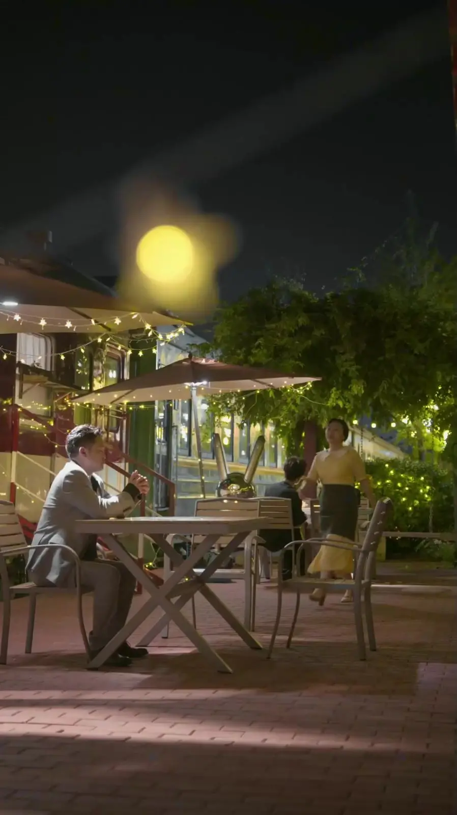 《我把失忆霸总捡回家》：甜宠轻喜剧，失忆梗玩出新花样！霸总的反差萌太可爱啦！